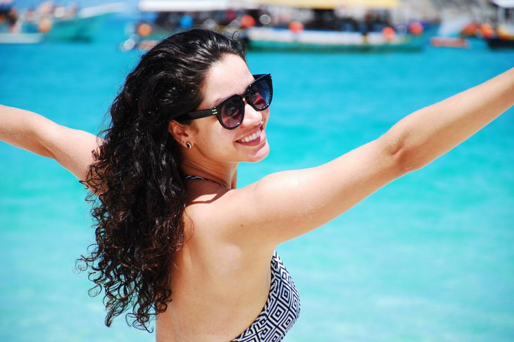 Лазерная эпиляция: принцип действия, преимущества, особенности Лазерная эпиляция: принцип действия, преимущества, особенности