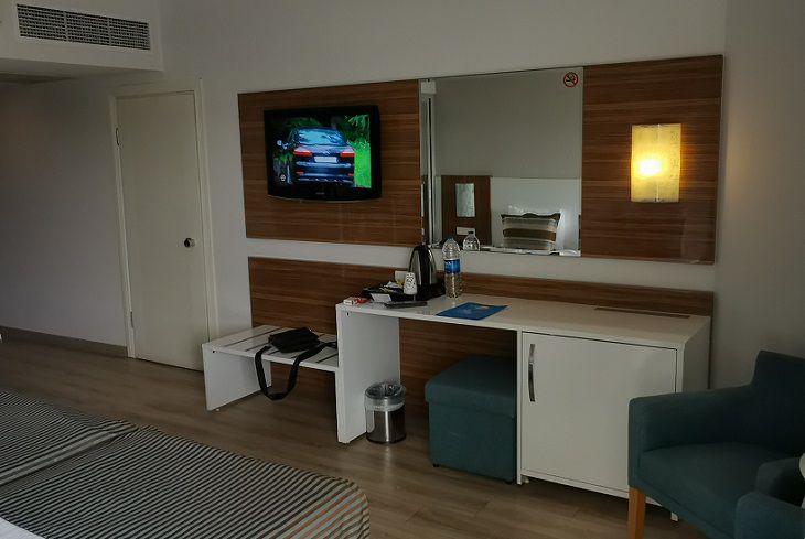 4 обыденные вещи в интерьере, которые ежедневно незаметно портят настроение комната