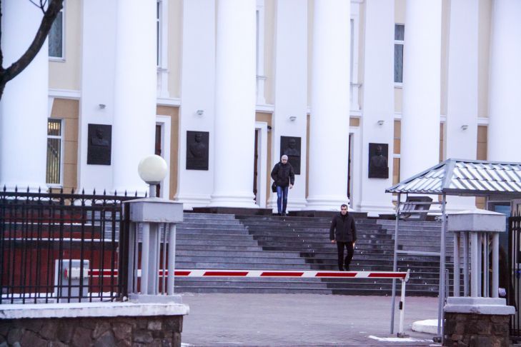 Минобороны Беларуси вызвало военного атташе Польши здание