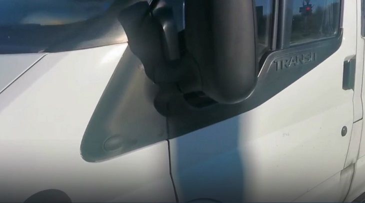 автомобиль