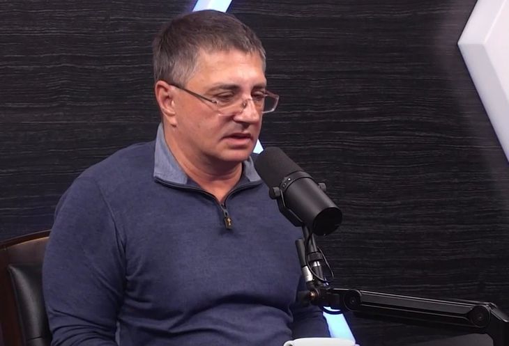 Мясников пояснил, почему в реанимациях прирост людей с коронавирусом Мясников