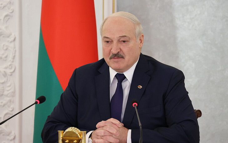 Лукашенко высказался о ситуации на границе с Польшей Лукашенко