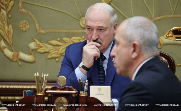 Лукашенко о ситуации на границе: если палку перегнем, войны не избежать