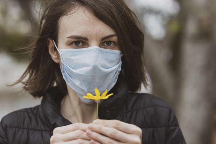 Маска Женщина Цветок