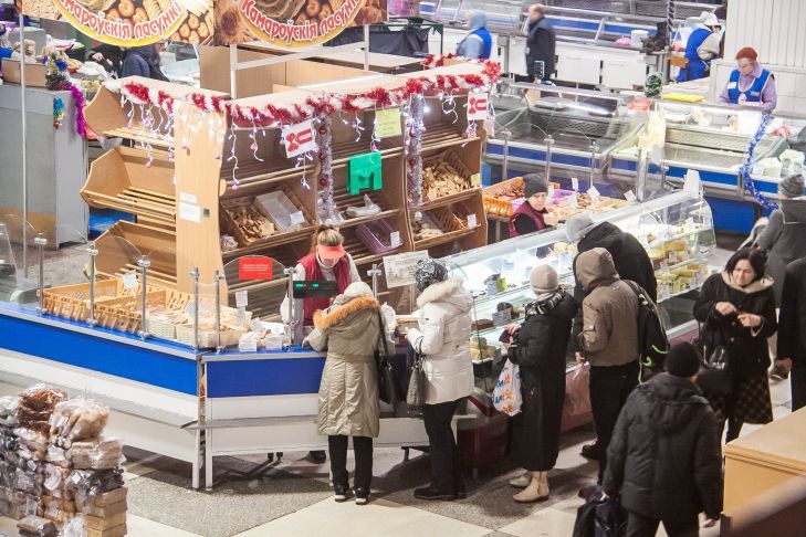 Цены Минска. Стало известно, сколько будут стоить продукты и алкоголь в новогоднюю ночь люди