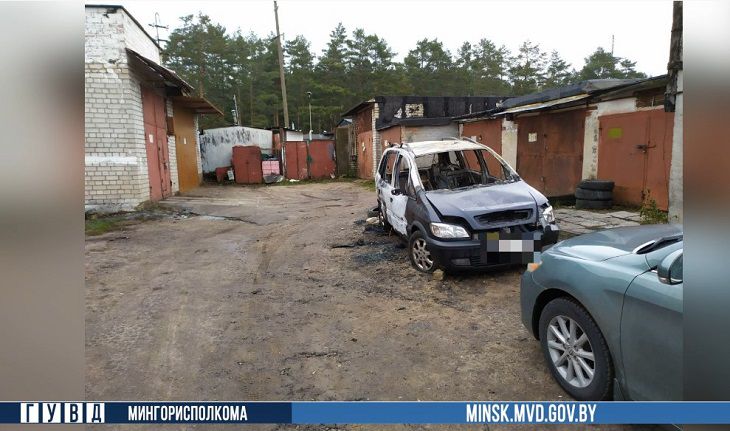 В Минске школьник поджег чужой автомобиль автомобиль