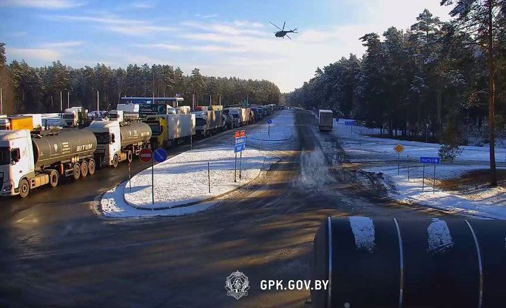 Погранкомитет: в Беларусь залетел военный вертолет Украины вертолет