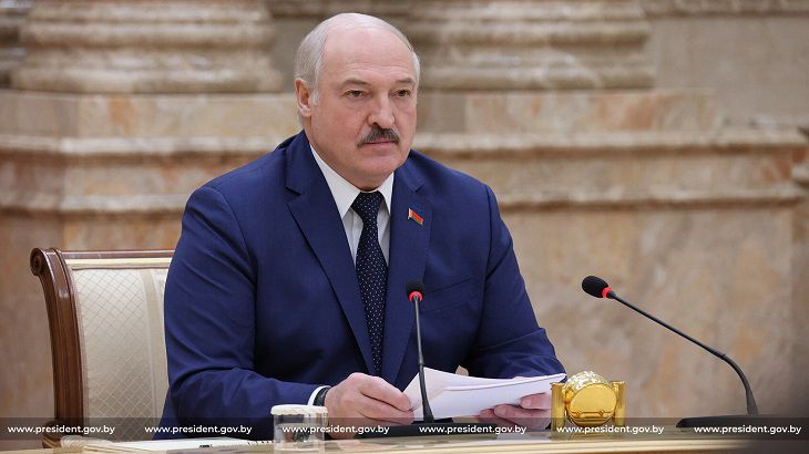 Лукашенко: в Беларуси не должно быть таких перегибов, как при сталинских репрессиях Лукашенко