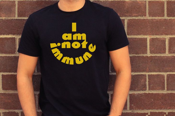 Мужчина Майка Надпись