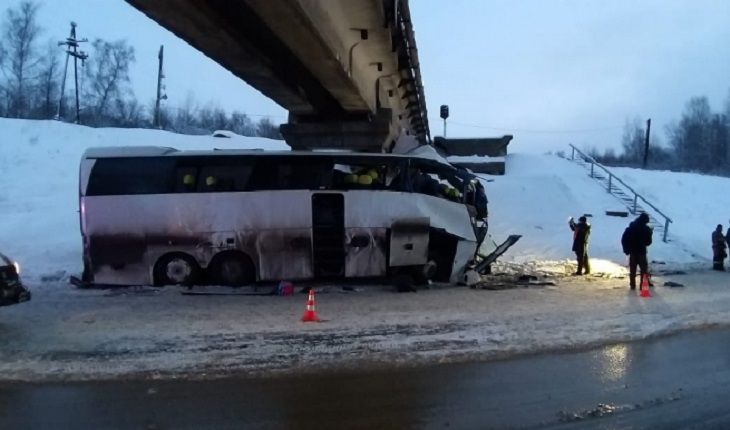 Под Рязанью автобус попал в ДТП: пятеро погибли, десятки ранены автобус