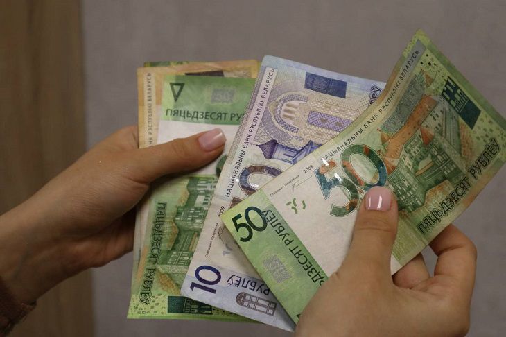 Широкая денежная масса в Беларуси за декабрь подросла на 3,8% деньги