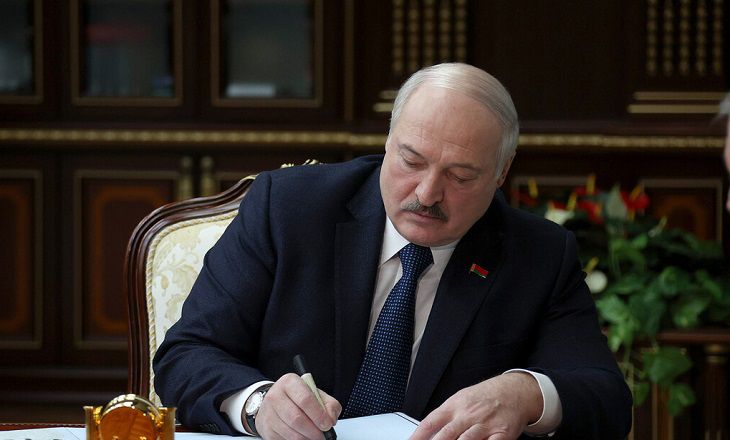Почти 700 млн рублей. Лукашенко утвердил государственную инвестпрограмму на 2022 год