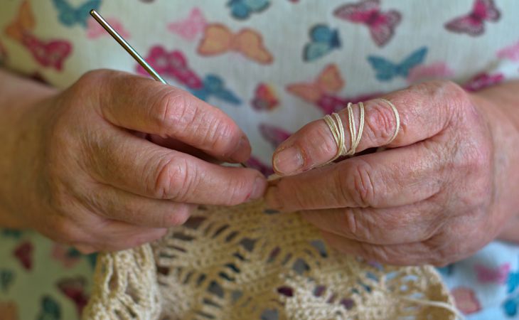 5 вещей в быту, которые отказывается решать женщина, стоящая на пороге старости