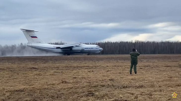 Белорусский воинский контингент миротворческих сил ОДКБ вернулся домой