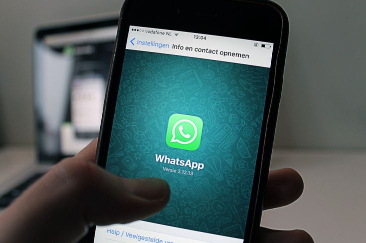 Смартфон WhatsApp