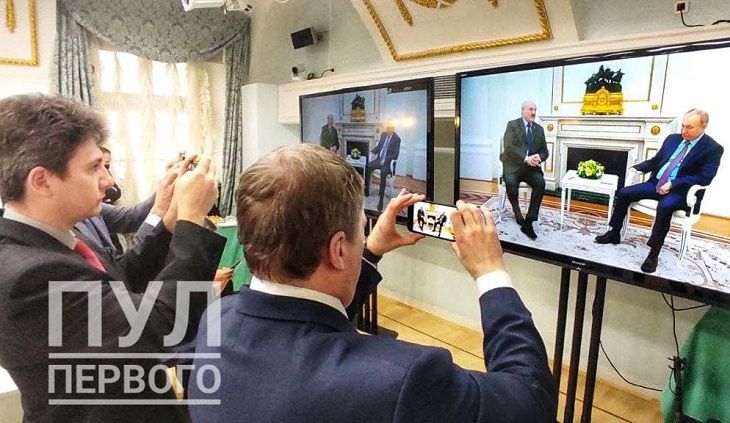 Лукашенко и Путин проводят переговоры в Кремле Лукашенко и Путин