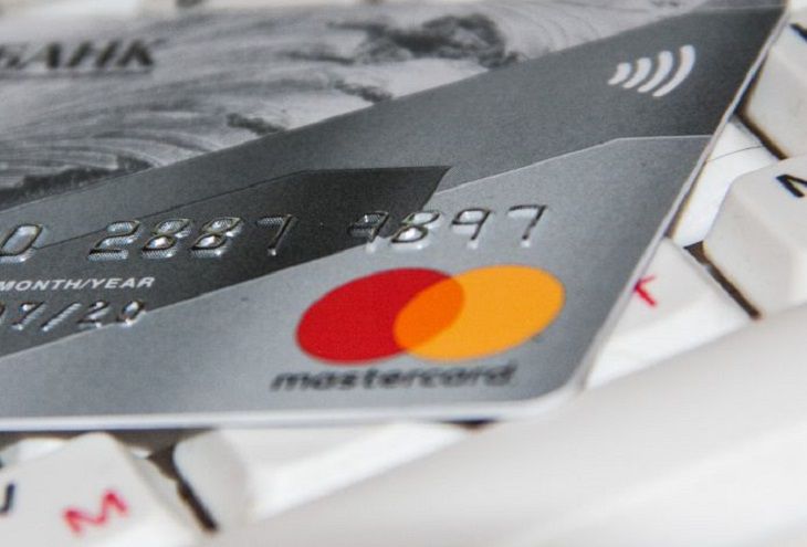 Белинвестбанк рассказал белорусам о ситуации с карточками, обменом валют, кредитами карта