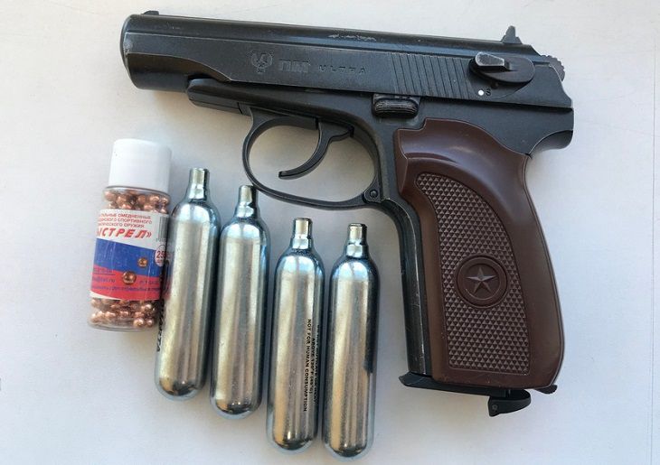 пистолет