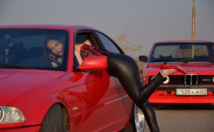 5 женских имен, обладательницам которых не стоит водить машину