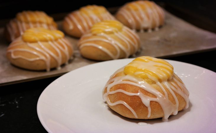 Хрущёвское тесто без молока и яиц: и на булочки, и на пирожки, не черствеет и не сохнет Хрущёвское тесто без молока и яиц: и на булочки, и на пирожки, не черствеет и не сохнет