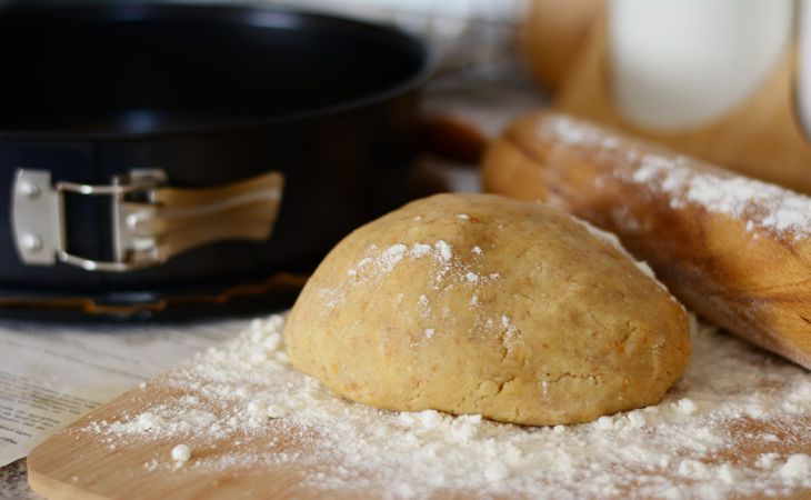 Мягкие и пышные пирожки с капустой, как у бабушки: рецепт, который понравится хозяйкам Мягкие и пышные пирожки с капустой, как у бабушки: рецепт, который понравится хозяйкам