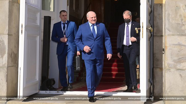 «Еще как выдержим!» Лукашенко высказался о санкциях Запада Лукашенко