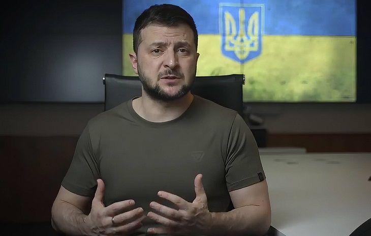 Зеленский: договор с Россией может состоять из двух документов Владимир Зеленский