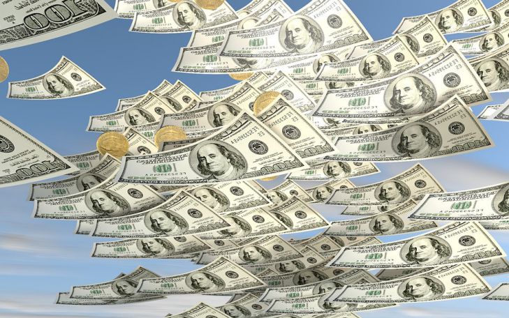 В середине апреля 2022 года на 5 знаков зодиака обрушится лавина денежного успеха и удачи деньги