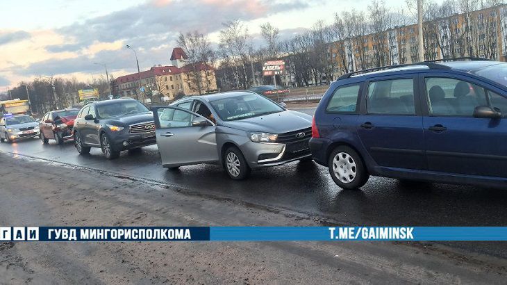 «Паровоз». В Минске произошло массовое ДТП ДТП