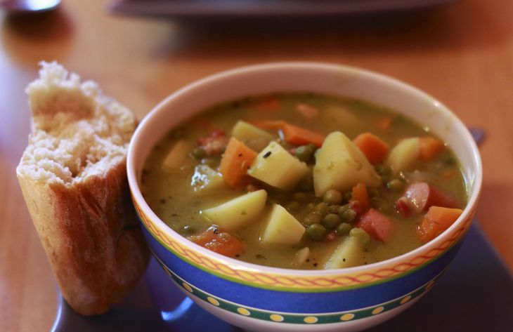 Один секретный ингредиент изменит вкус горохового супа: все будут просить добавку