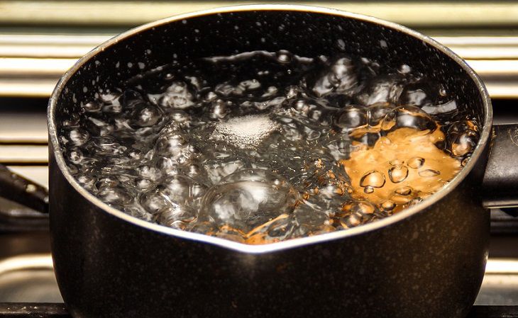 Кипящая вода 