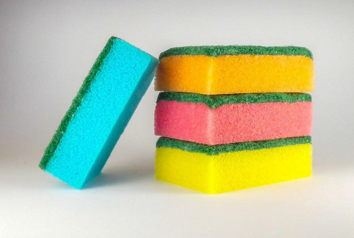 5 вещей в доме, от которых нужно избавляться, не задумываясь: не фэн-шуй, а здравый смысл Губки для посуды