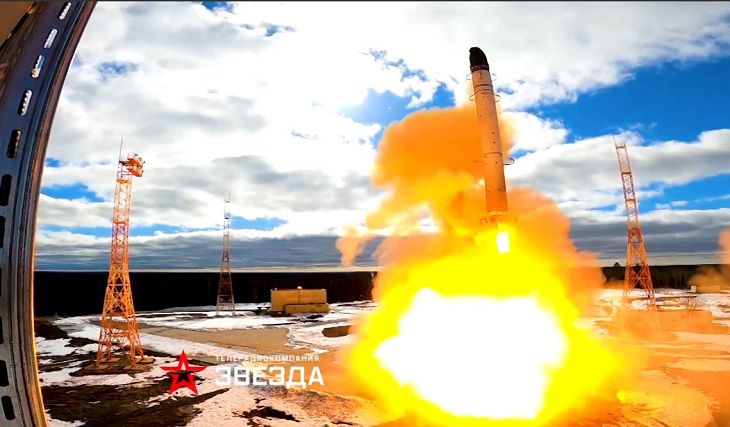 Почему все боятся российской ракеты «Сармат»? Командующий РВСН Каракаев объяснил ракета