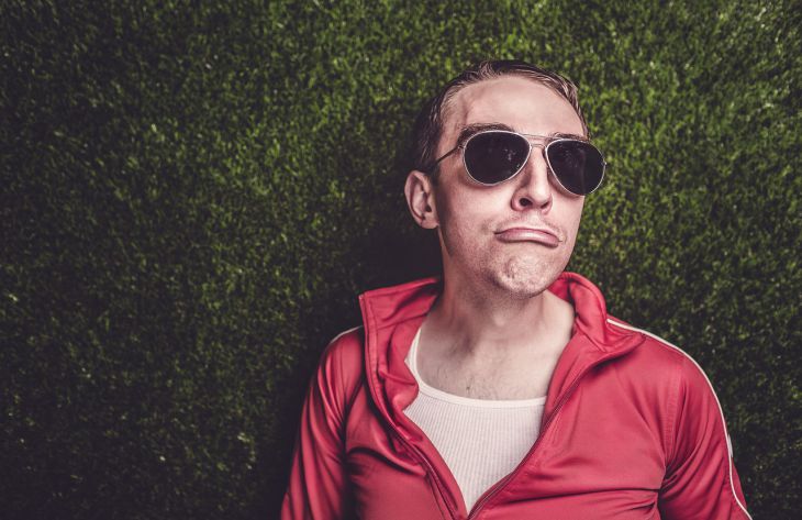 Какие 3 признака говорят о том, что на мужчину не стоит тратить свое время: мнение экспертов мужчина