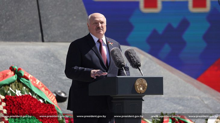 Лукашенко пообещал России всяческую поддержку белорусов