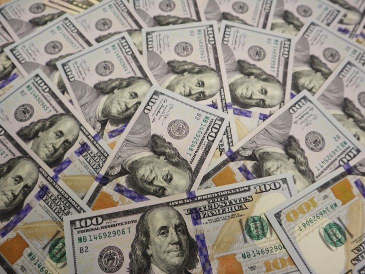 Польша поставит Украине оружие на 630 млн долларов деньги