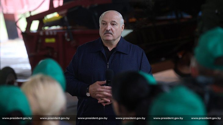 Лукашенко назвал условия возвращения в Беларусь «беглых» Лукашенко