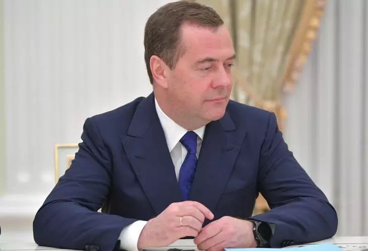 Медведев допустил исчезновение ЕС до принятия Украины в свой состав Медведев