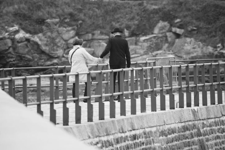 Измена: какие знаки зодиака осуждают прогулка