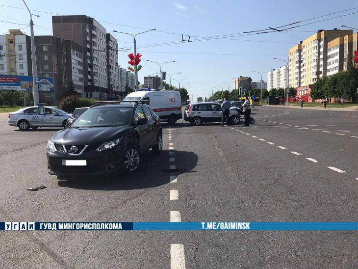 В Минске из-за 63-летнего человека в больнице оказалась 16-летняя пассажирка ДТП