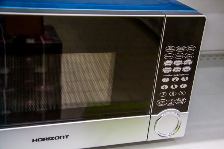 3 хитрости с микроволновой печью: их должна знать каждая хозяйка 