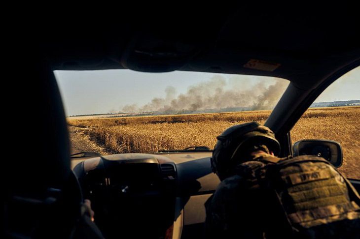ВСУ поджигают поля с пшеницей на границе с Херсонской областью – Стремоусов военные