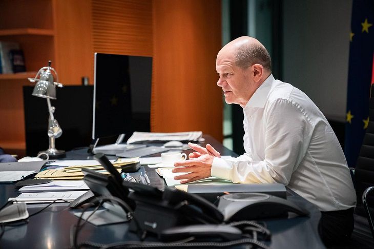 Шольц назвал Россию ненадежным поставщиком газа Олаф Шольц