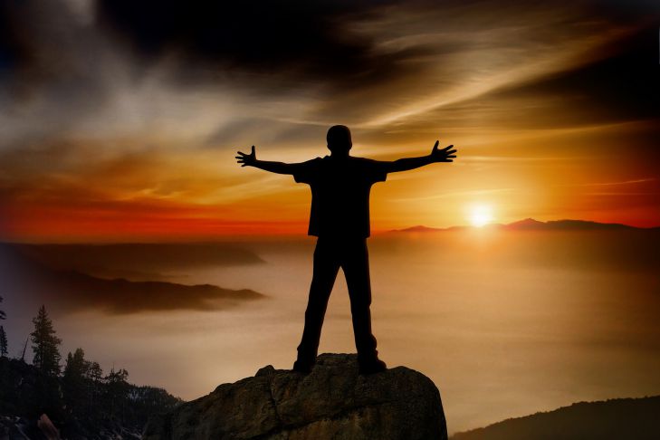 Солнечные затмения: каким знакам зодиака приносят счастье закат