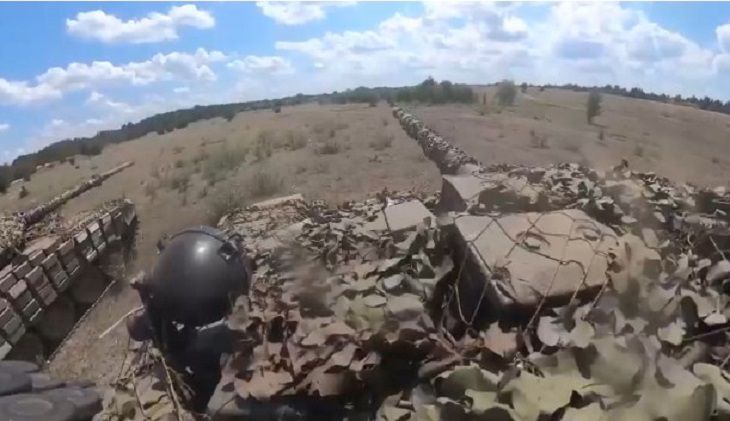 «Большая война». Генсек НАТО высказался о ситуации в Украине танк