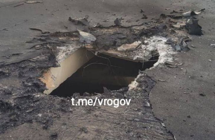 На Запорожской АЭС снарядом пробило крышу корпуса, где хранится ядерное топливо крыша