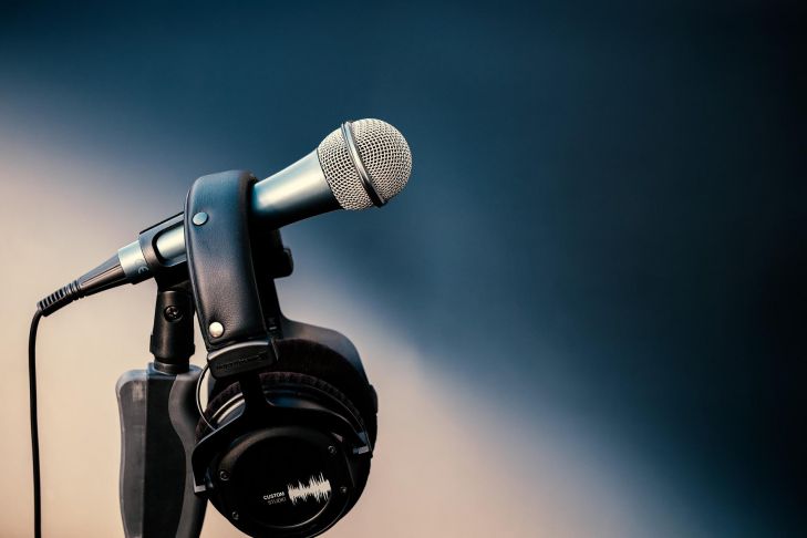 микрофон