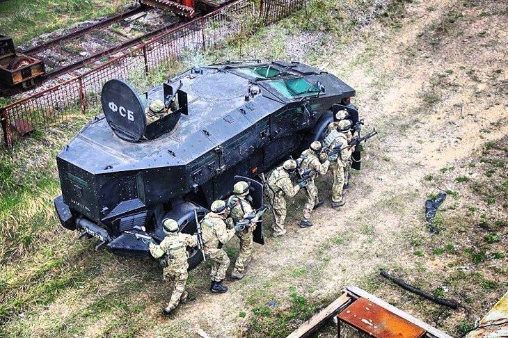 В России задержали планировавшего совершить теракт смертника ИГИЛ ФСБ