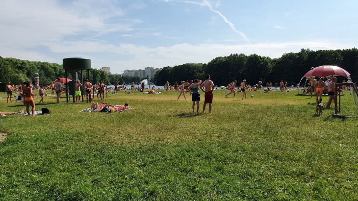 До 30 градусов жары и желтый уровень опасности: какой будет погода в Беларуси 4 августа погода