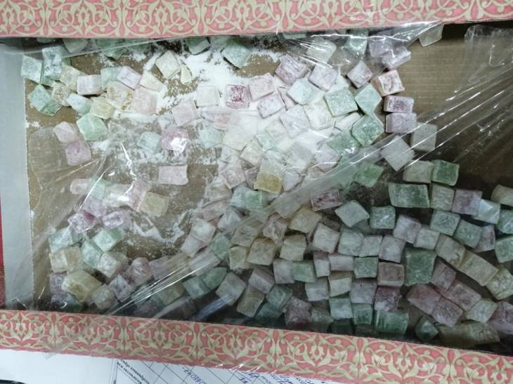 В Беларуси запретили продавать арахис и рахат-лукум из России сладости